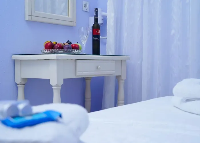 فندق Eleani Prínos